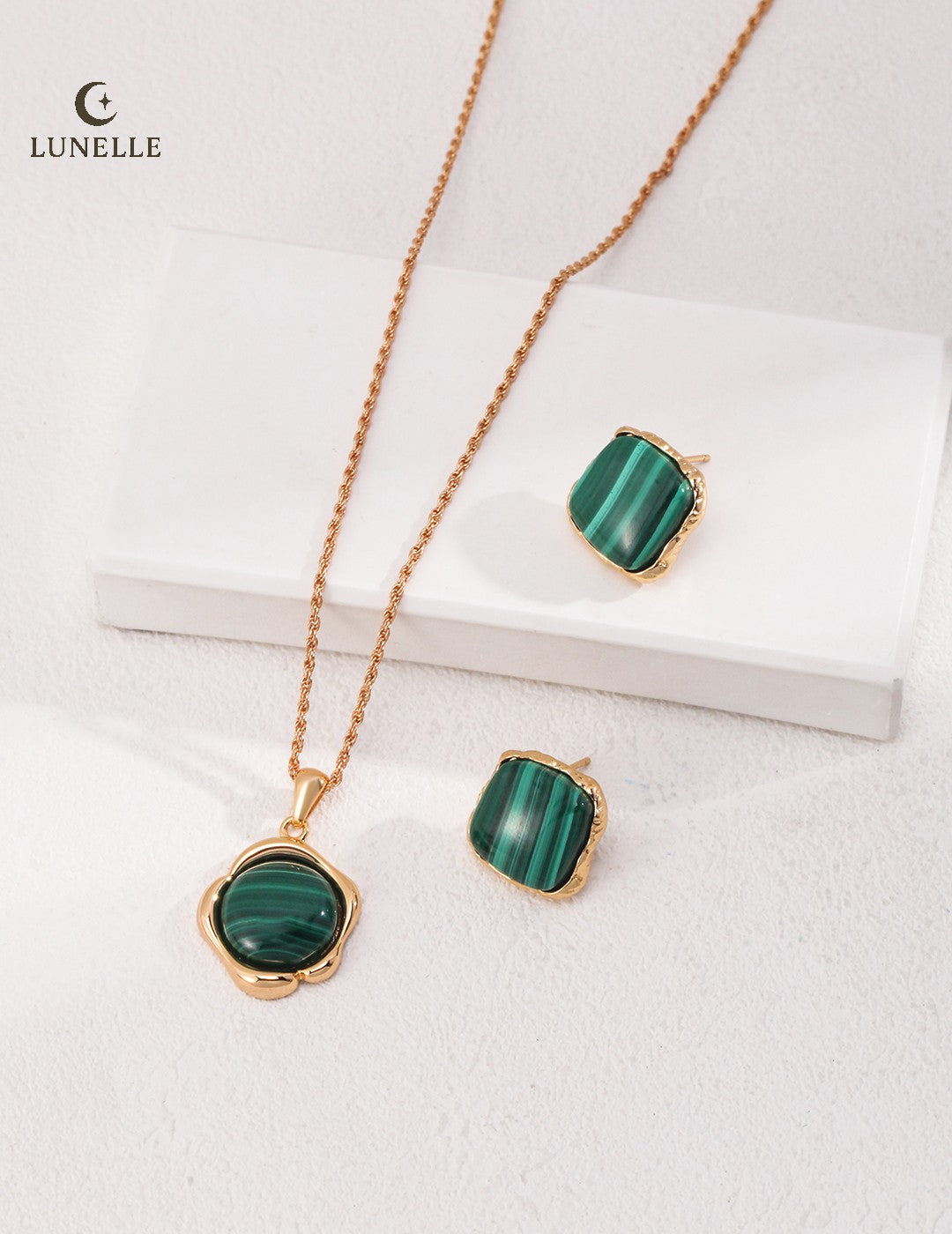 Malachite Wax Seal Pendant