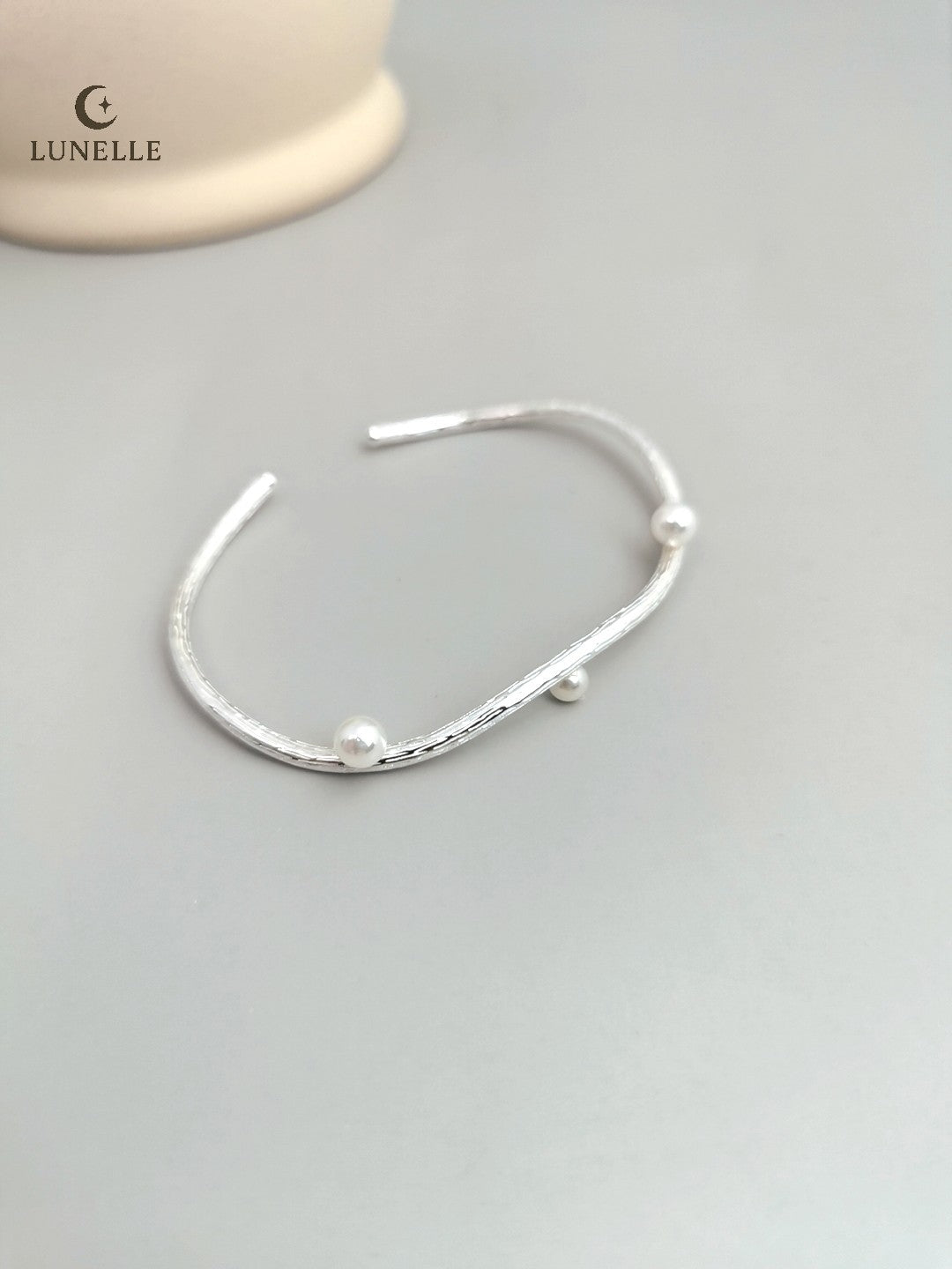 Pearl Bead Silver Bangle