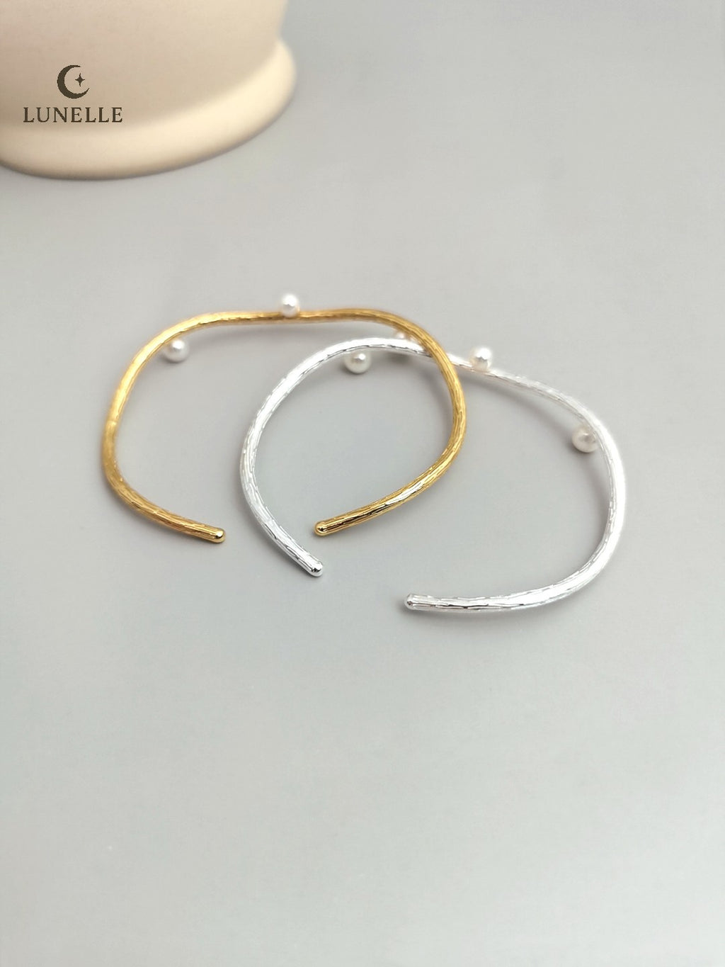 Pearl Bead Silver Bangle