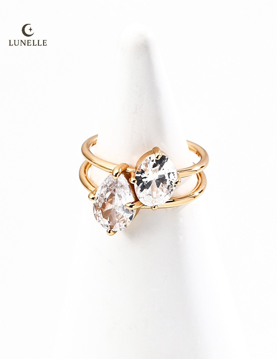 Minimalist Zircon Silver Ring