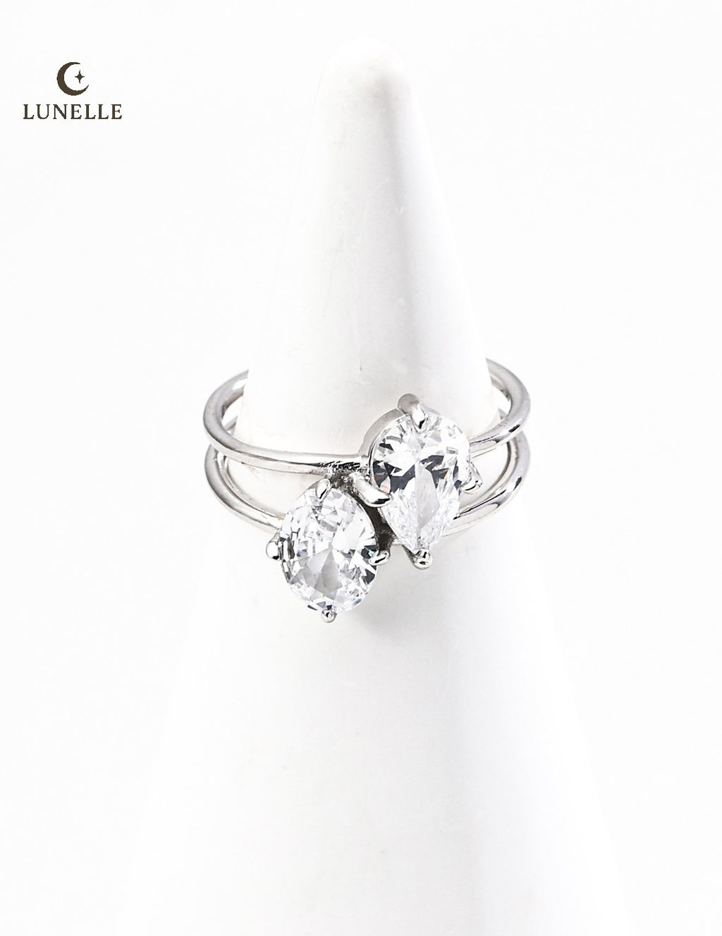 Minimalist Zircon Silver Ring