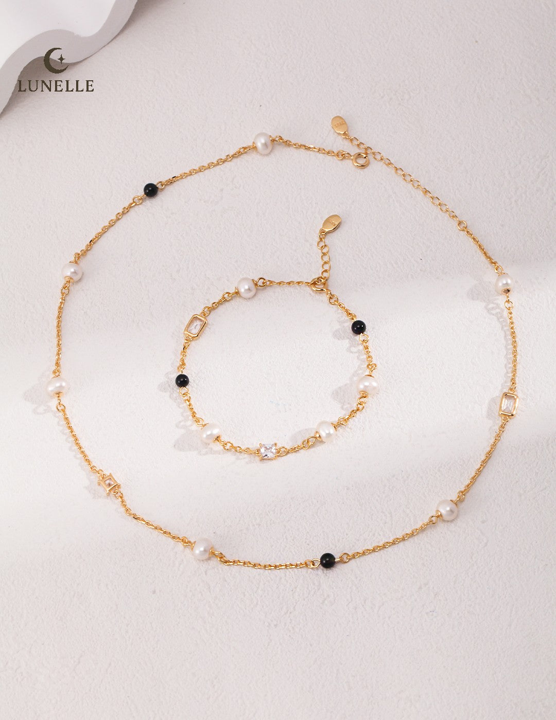 Pearl Onyx Silver Bracelet