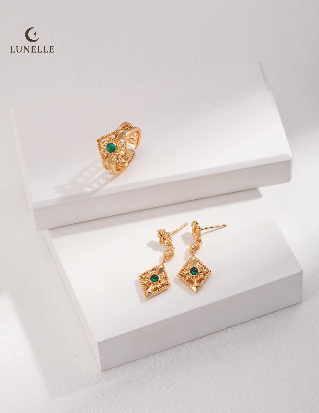 Zircon Silver Ring