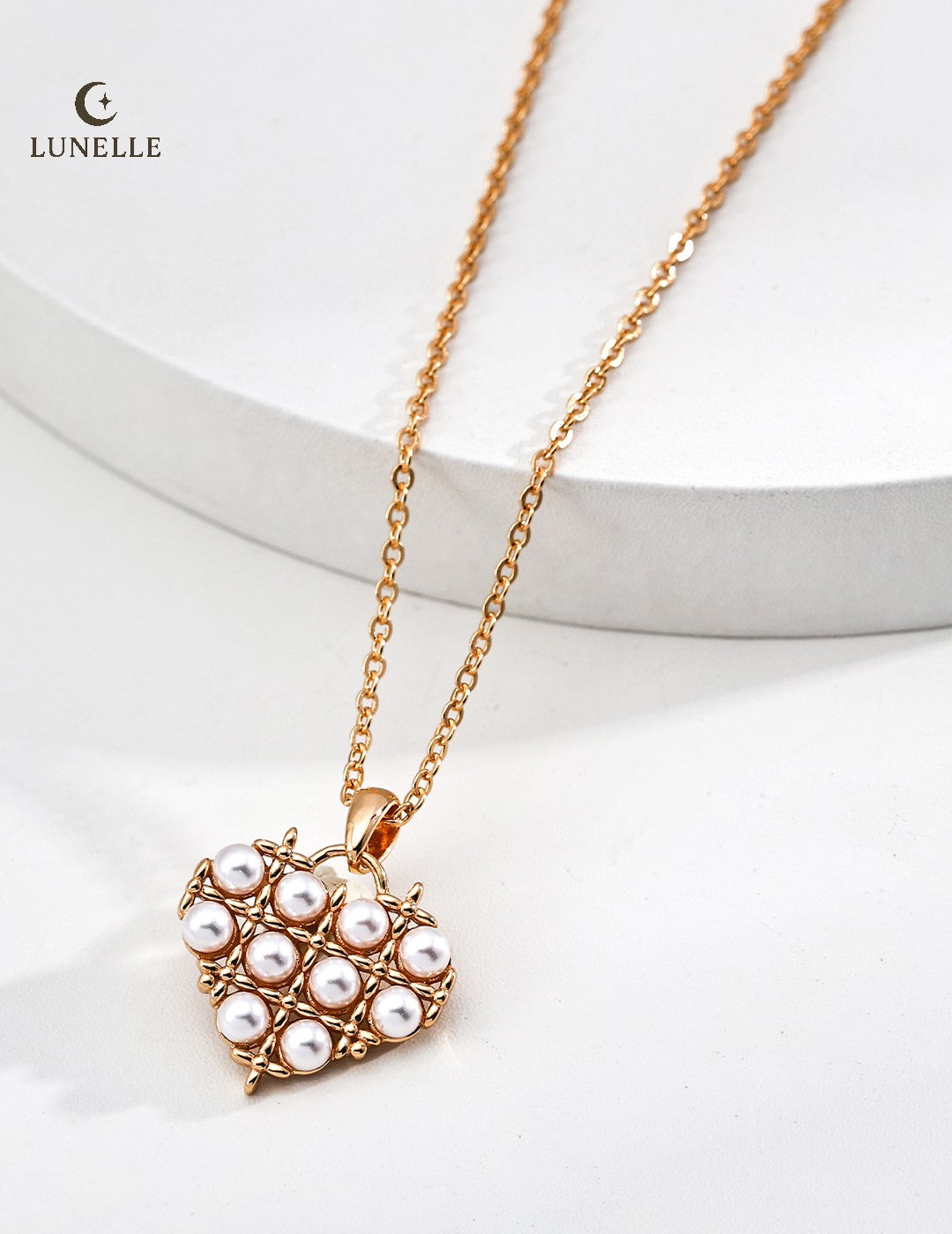 Vintage Heart Pearl Necklace