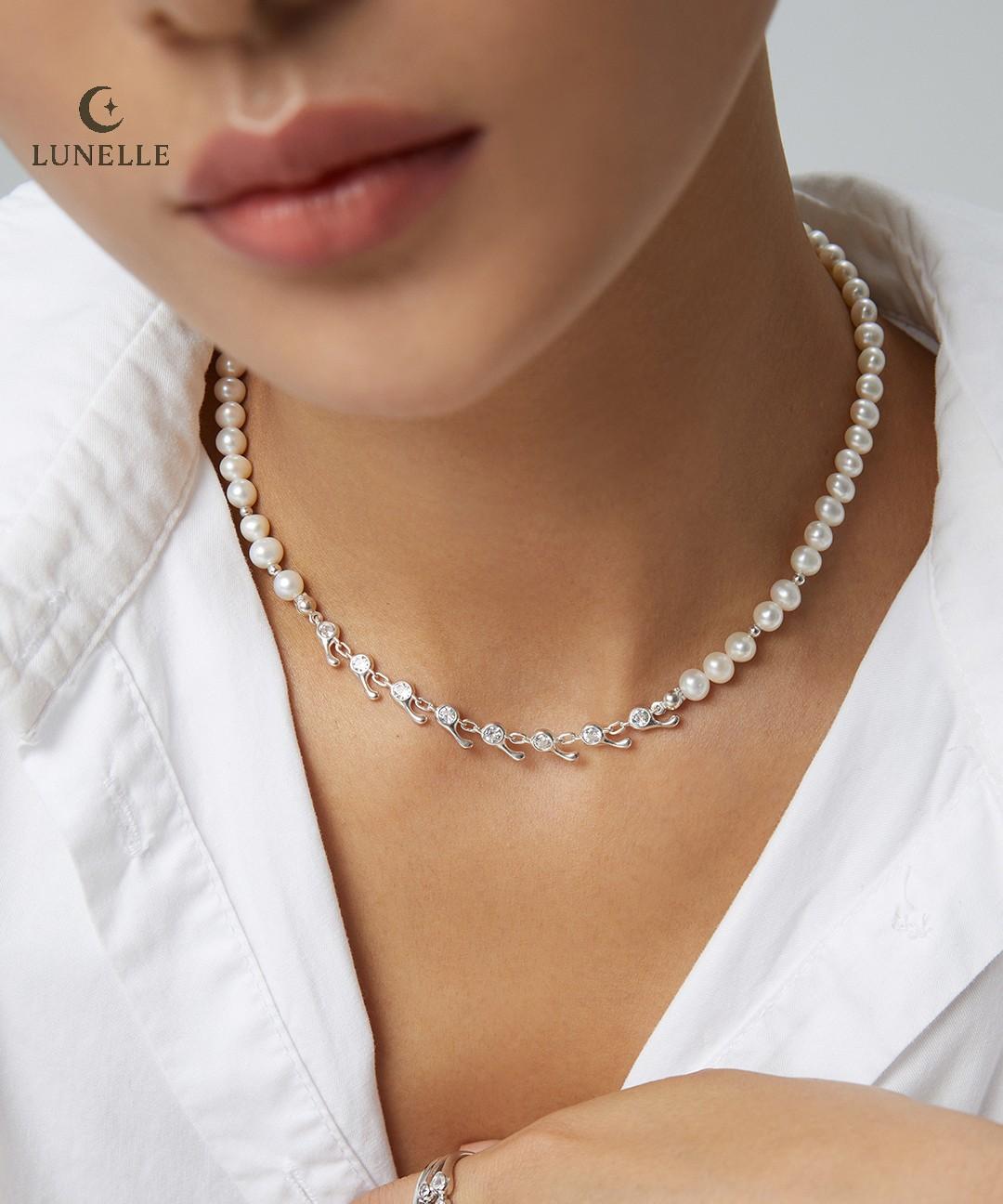 Classic Pearl Chain Necklace