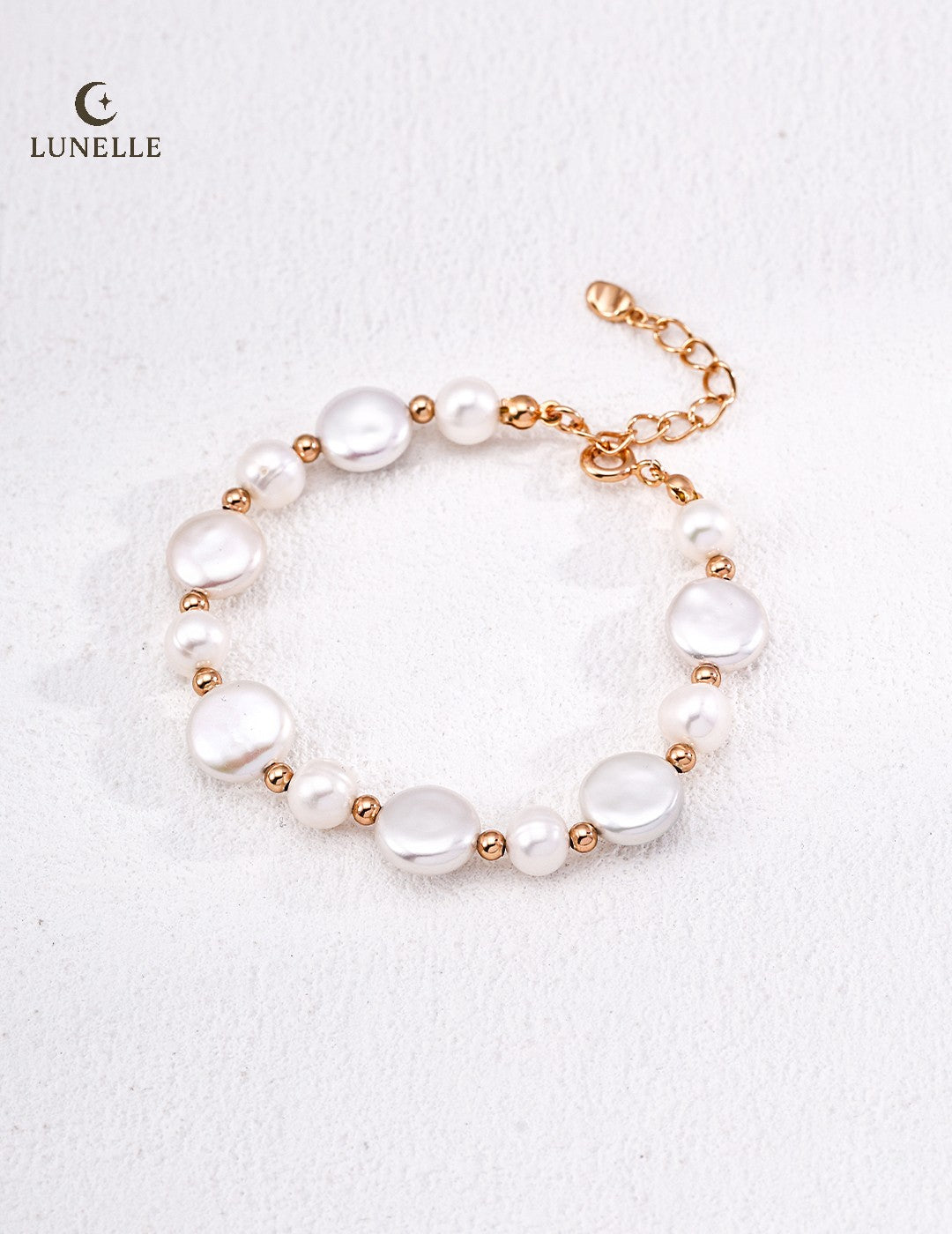 Baroque Glow Pearl Bracelet
