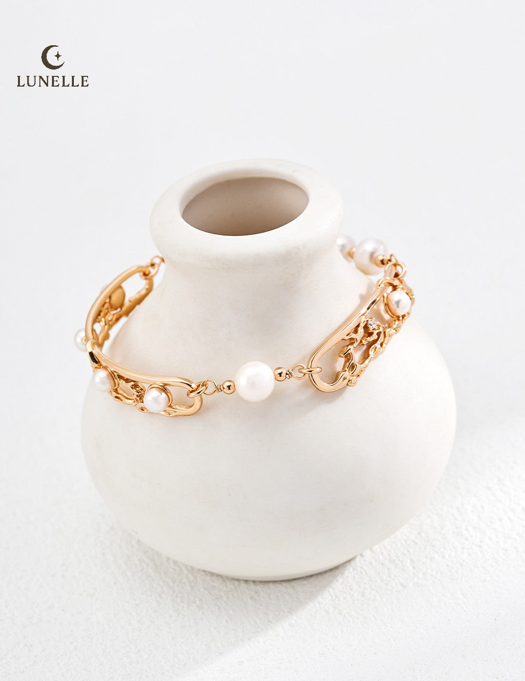 Pearl Glow Bracelet