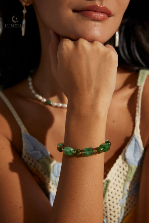 Amber Glint Bracelet