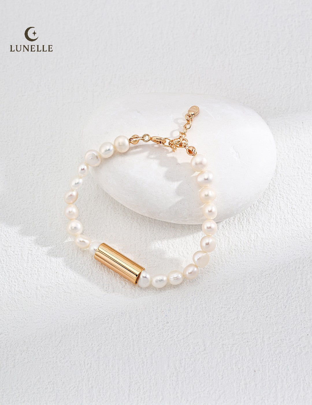 Pearl Glow Bracelet