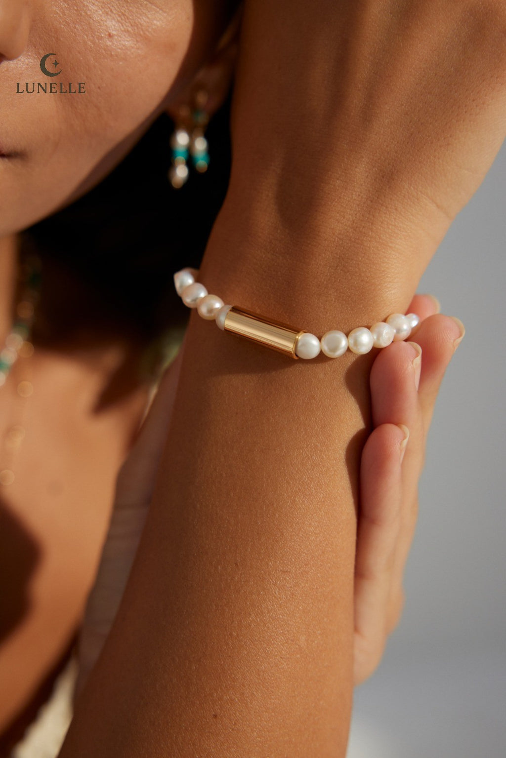 Pearl Glow Bracelet
