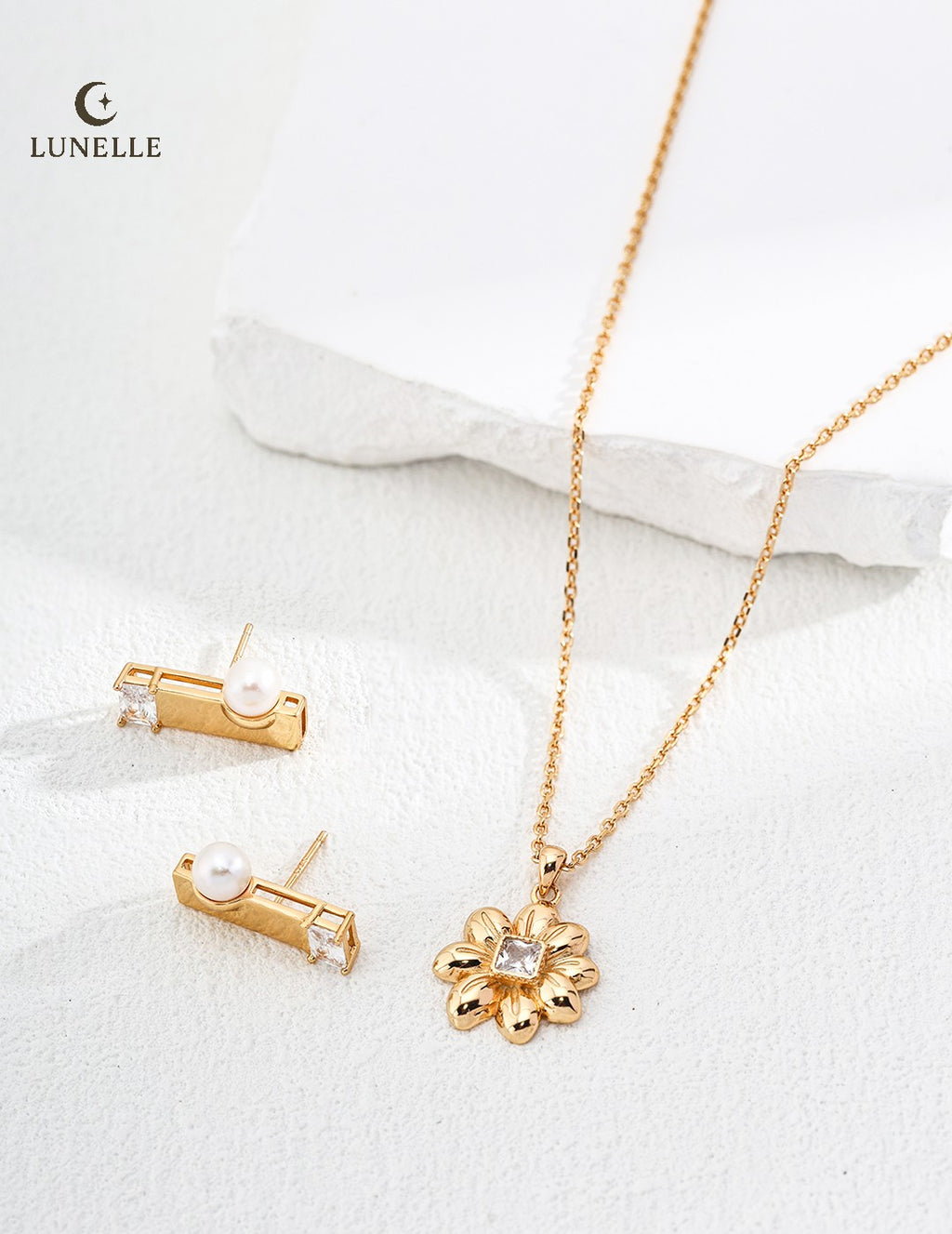 Golden Bloom Pendant in Sterling Silver