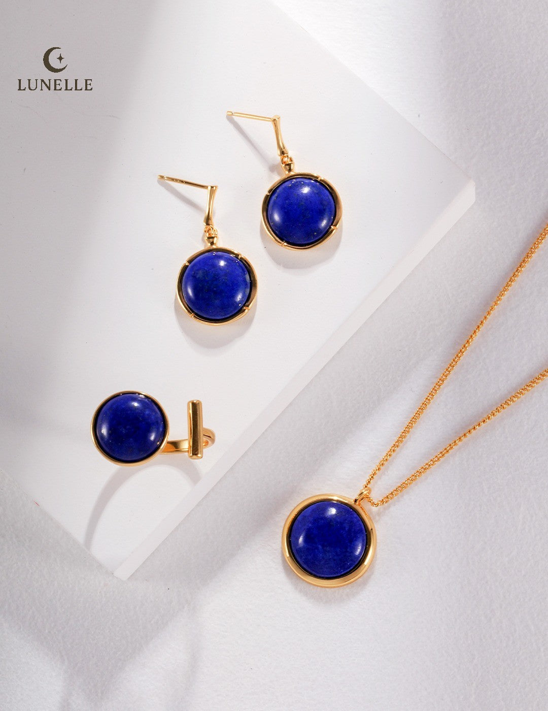 Golden Framed Lapis Pendant in Sterling Silver
