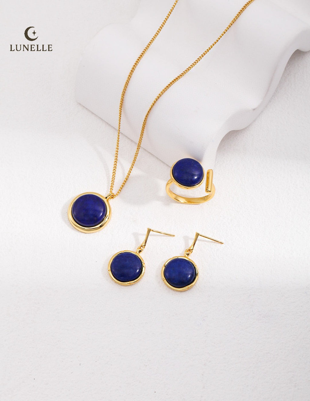 Golden Framed Lapis Pendant in Sterling Silver